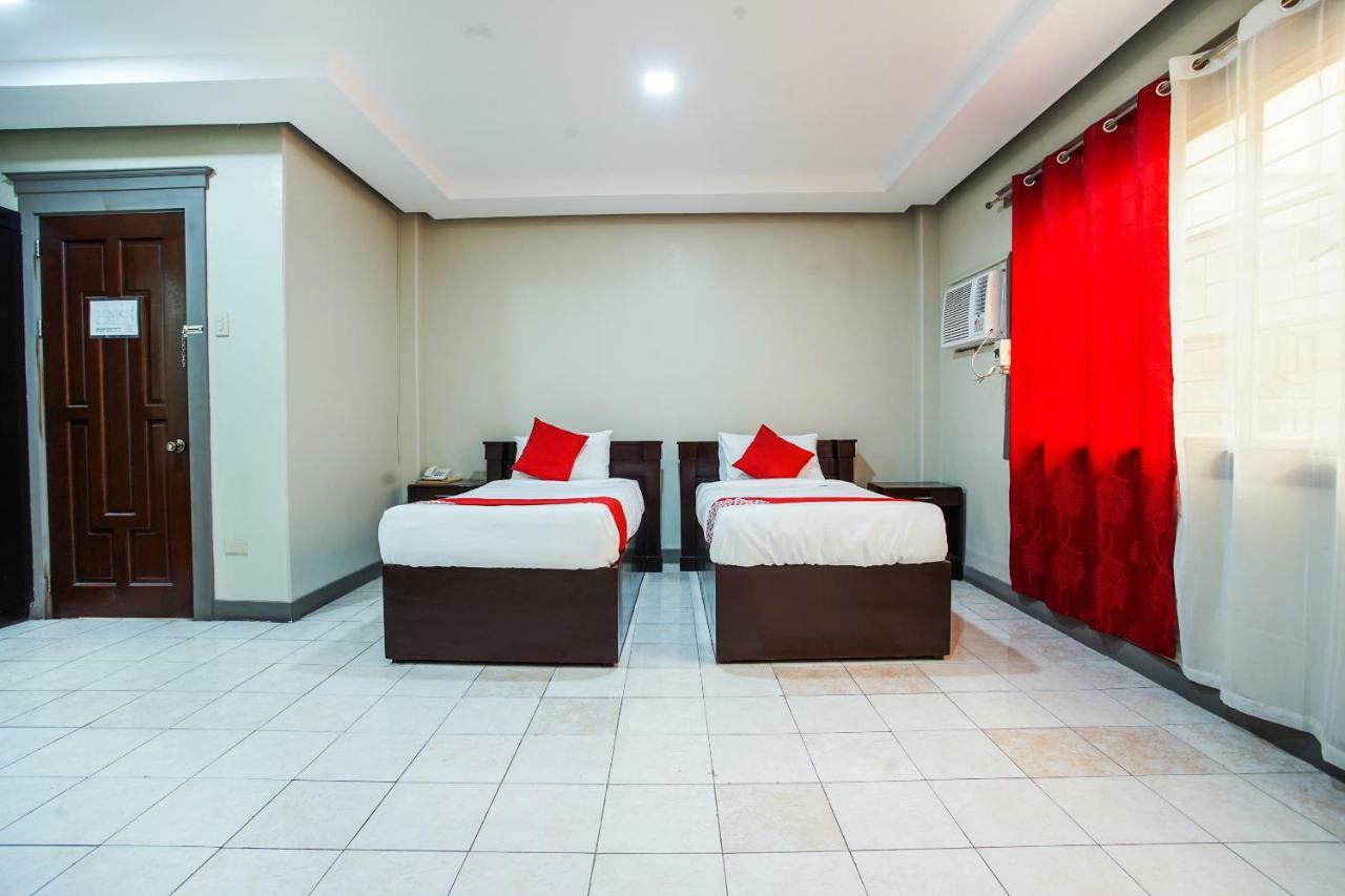 Oyo 192 Tcc Condo-Hostel Davao City Exterior foto