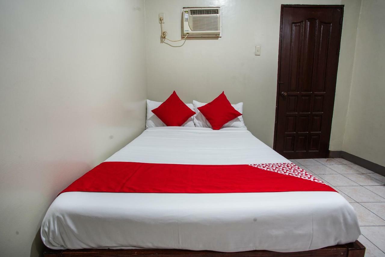 Oyo 192 Tcc Condo-Hostel Davao City Exterior foto